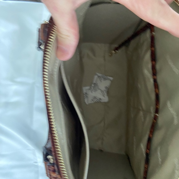 Brahmin LARGE Duxbury Satche - Picture 10 of 10